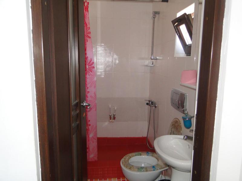 Triple Room image 3