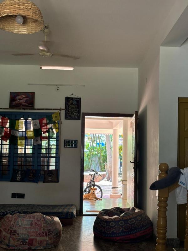 Barefoot Hostels Varkala - image 3