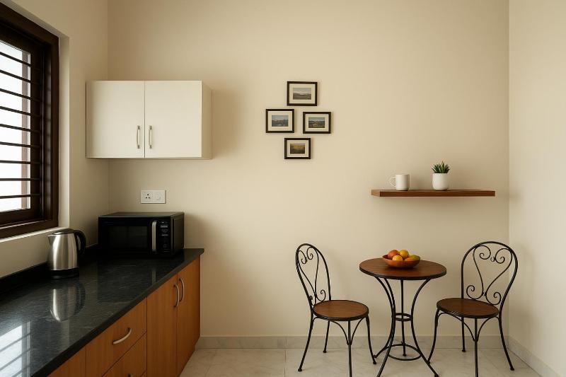 Happy Home Jaipur - Peaceful Villa with Garden - image 15