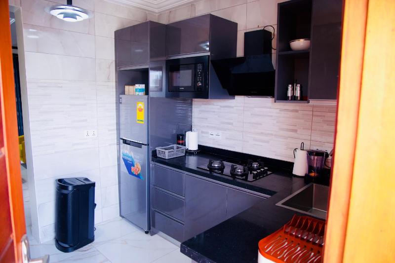 GreyCity Apartments - image 3