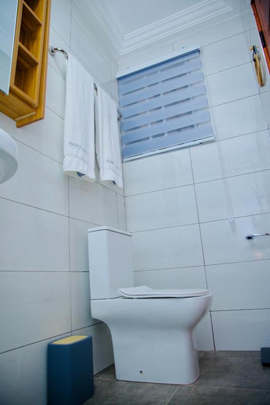 GreyCity Apartments - image 4