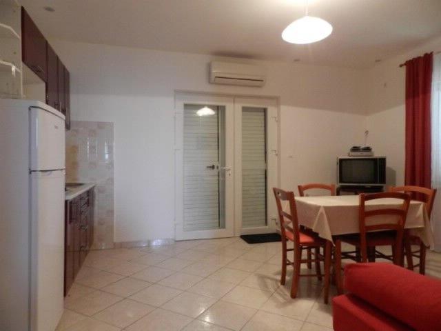 Apartments Emil - image 4