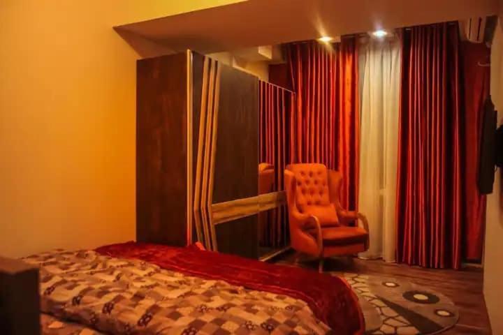 Luxurious Apartment Shahre Now - image 6