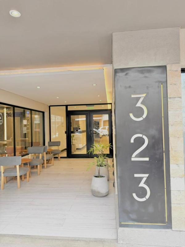 Alcazar Buona Vista Suites - image 26