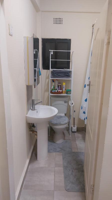 24B Louieville apartment - image 4
