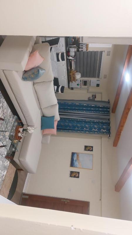 24B Louieville apartment - image 8