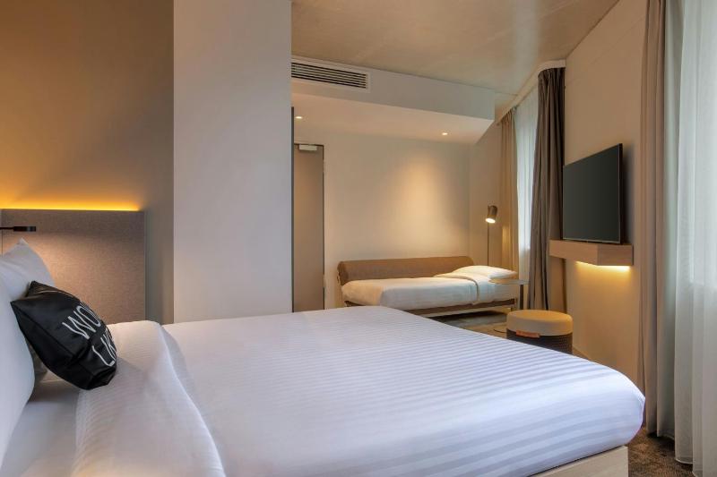 Moxy Hamburg - Finkenwerder - image 2
