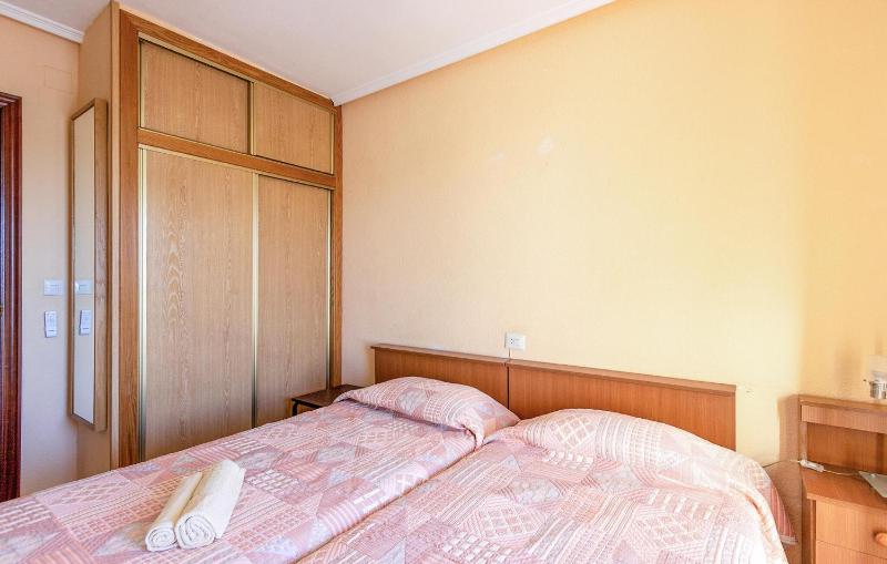 3 Bedroom Lovely Apartment In Santa Pola - image 19