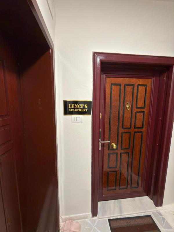 Lenci's Apartment - image 14