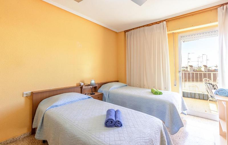 3 Bedroom Lovely Apartment In Santa Pola - image 29
