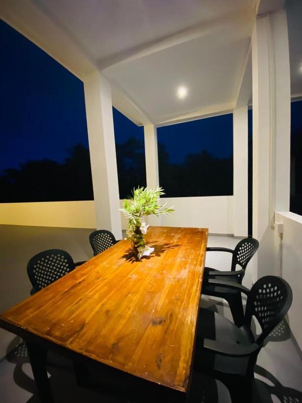 Ceylon Avenue - image 21