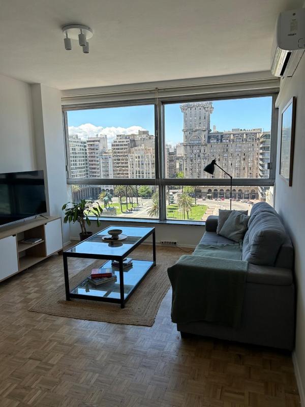 Central Montevideo with Stunning View - image 6