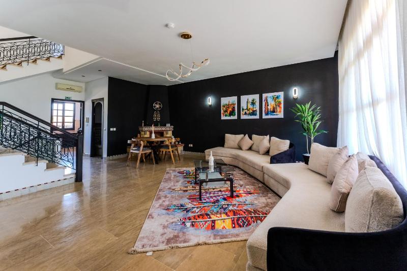 MVIEW Villas - image 3