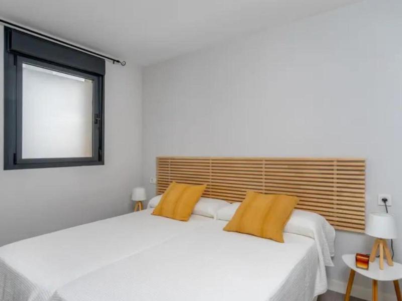 H2M Pacifico Seaview & Terrace & Common Pool - image 9