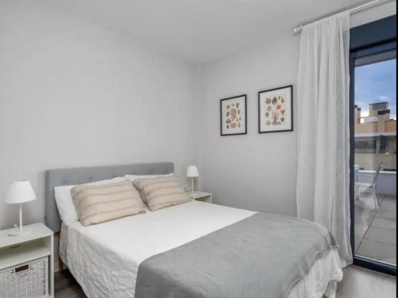 H2M Pacifico Seaview & Terrace & Common Pool - image 12