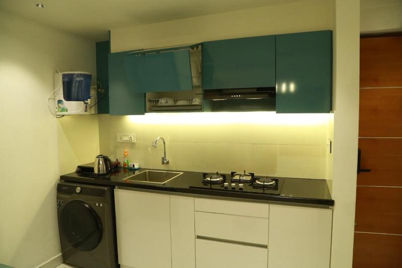 The Crownstone Apartment - image 6