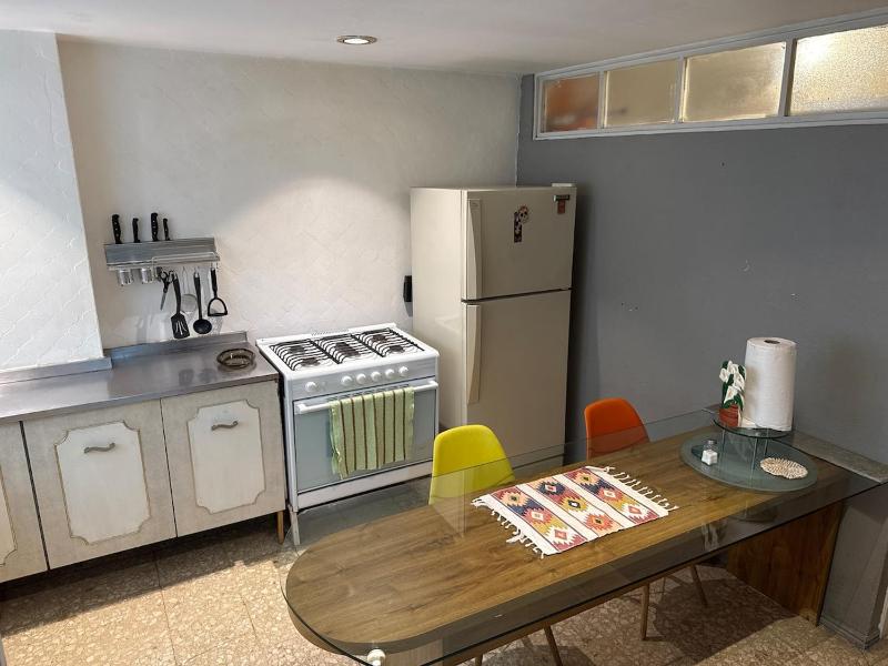 Roma FULL one bedroom apartment - image 9