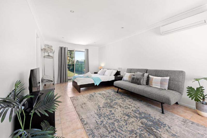 Sandy Adventures - Pet Friendly - 1 Min to Beach - image 21