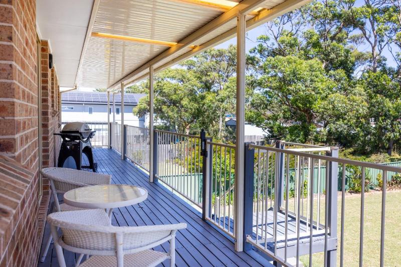 Sandy Adventures - Pet Friendly - 1 Min to Beach - image 18