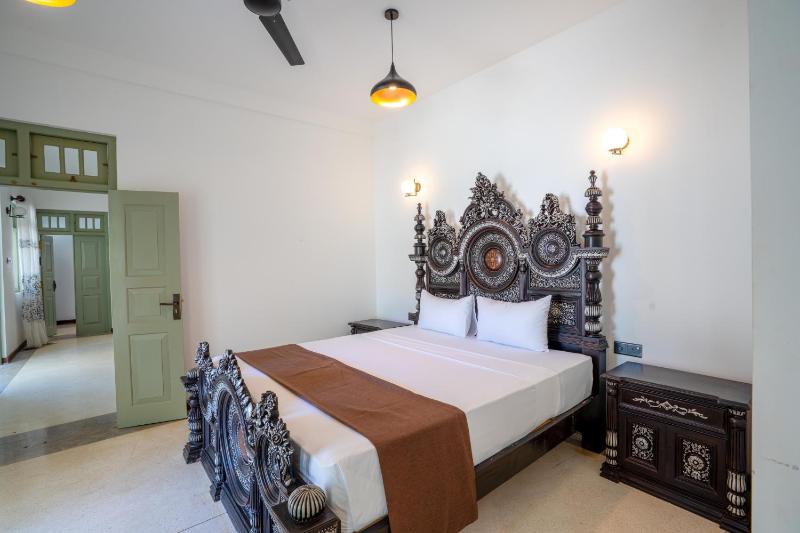 Amara Chairmans Bungalow - image 20