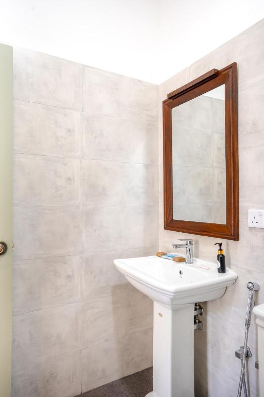 Amara Chairmans Bungalow - image 34