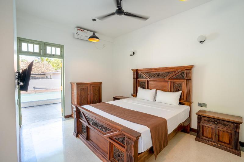 Amara Chairmans Bungalow - image 3