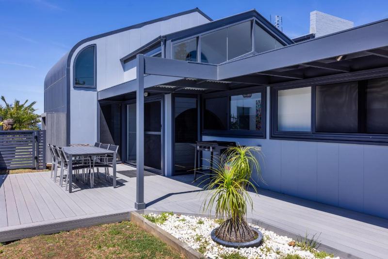 Zara del Mar - Pet Friendly Absolute Waterfront - image 43