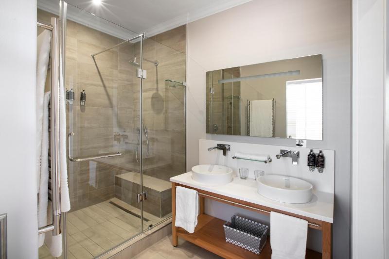 Studio Stay on Sixty6 - image 10