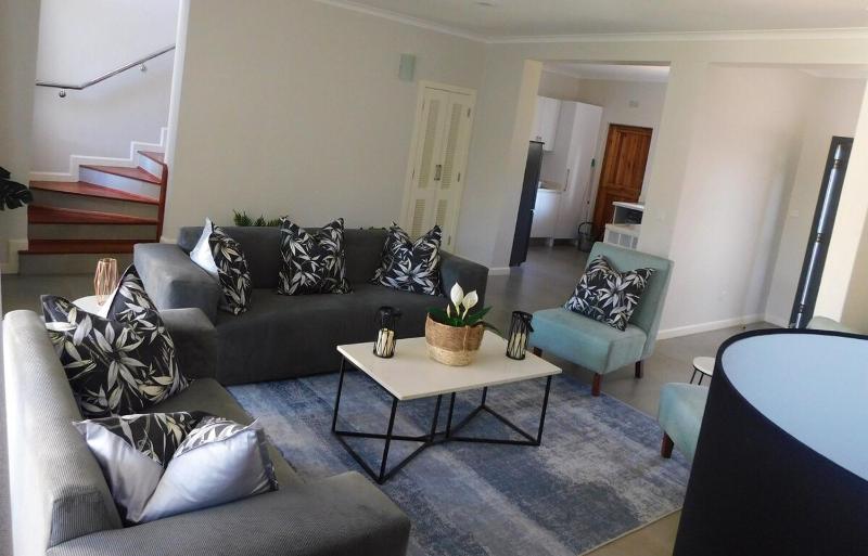 The Contours By Prestige Homestays - image 12