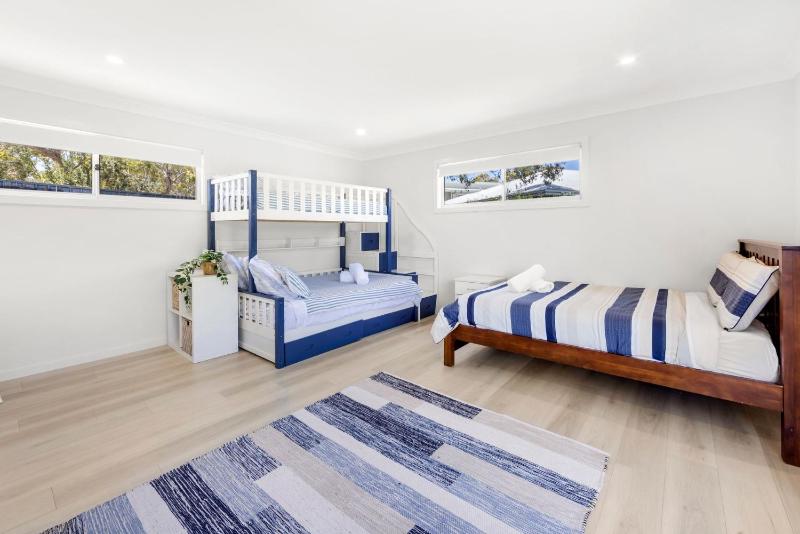 Cedasands - Pet Friendly - 4 Mins Walk to Beach - image 23