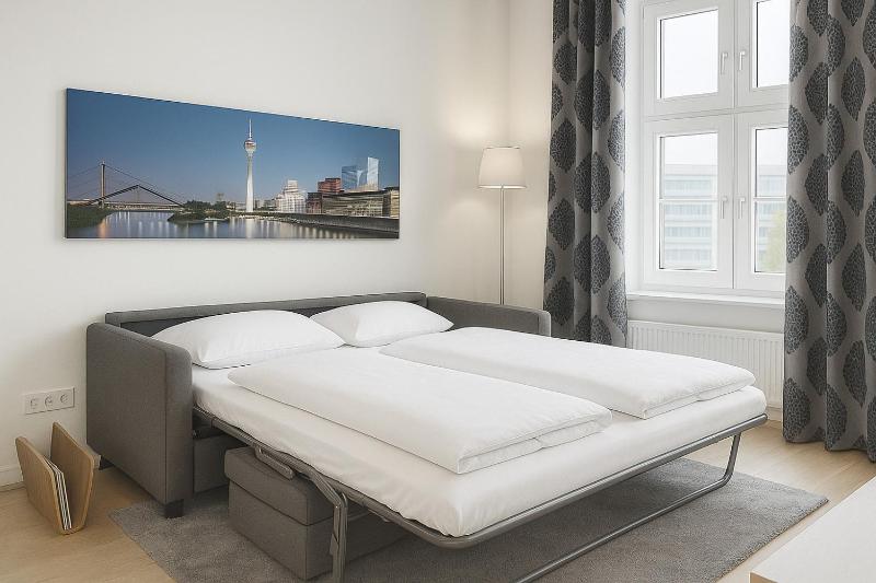 THE RED - Living Suites by the Rhine - image 9