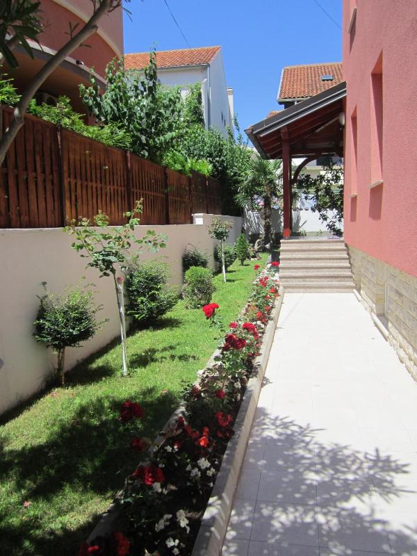 Apartments with a parking space Vodice - 6331 - image 39