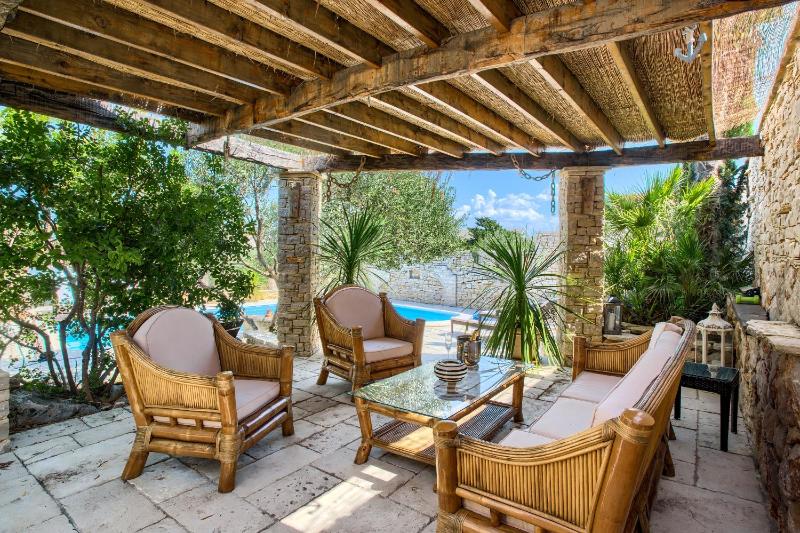 Family-friendly apartments with swimming pool Murter - 16655 - image 13