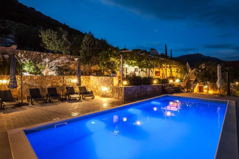 Family-friendly apartments with swimming pool Orebic Peljesac - 20576 - image 42