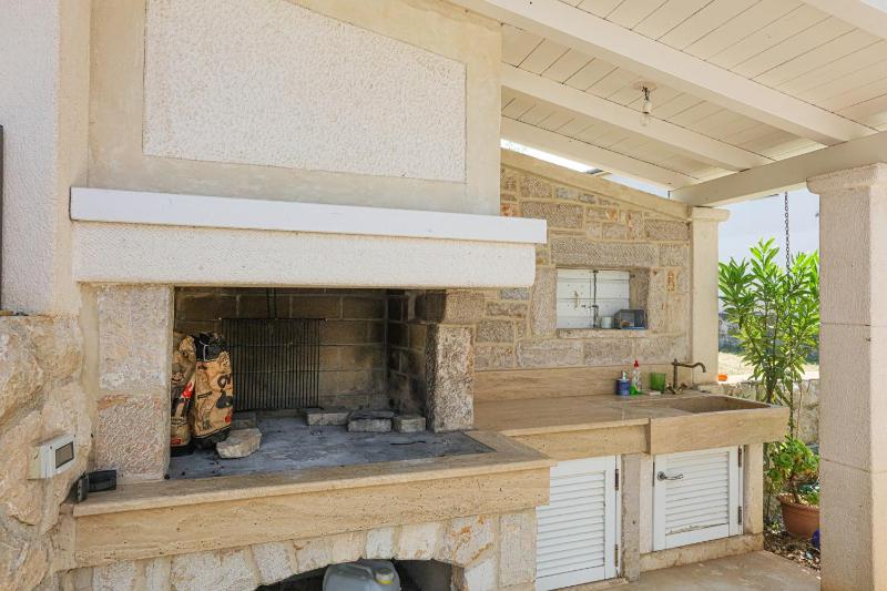 Family-friendly apartments with swimming pool Biograd na Moru Biograd - 23754 - image 3