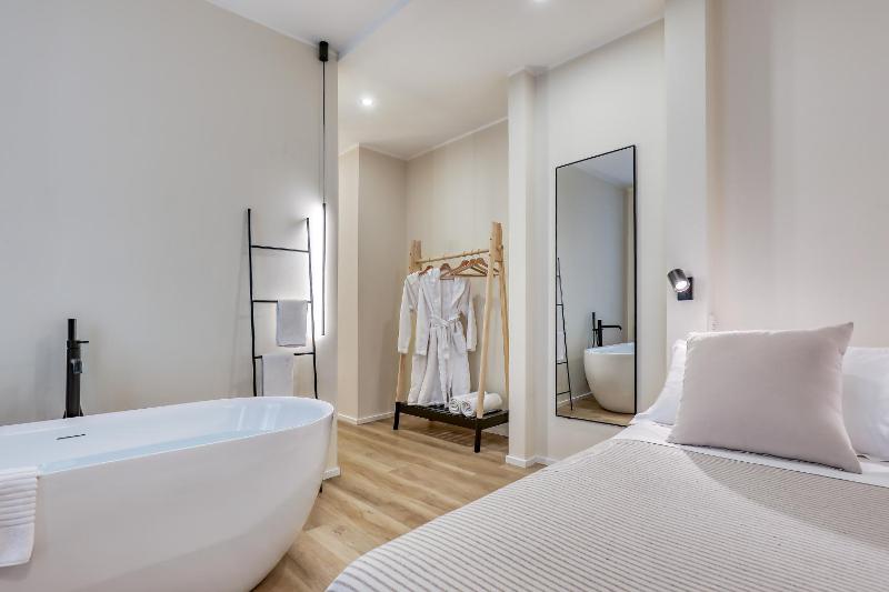 WelcHome Wellness Suites - image 39
