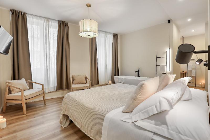 WelcHome Wellness Suites - image 21