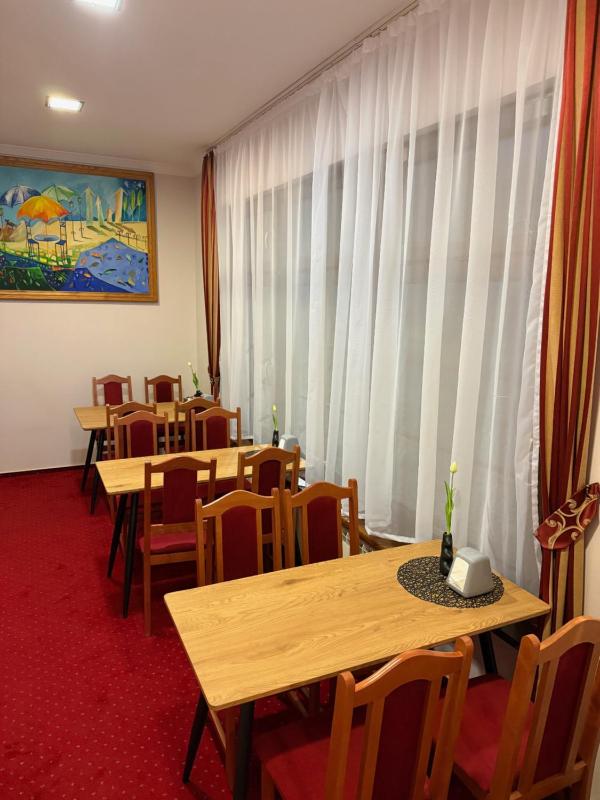 Hotel Aleksander - image 27