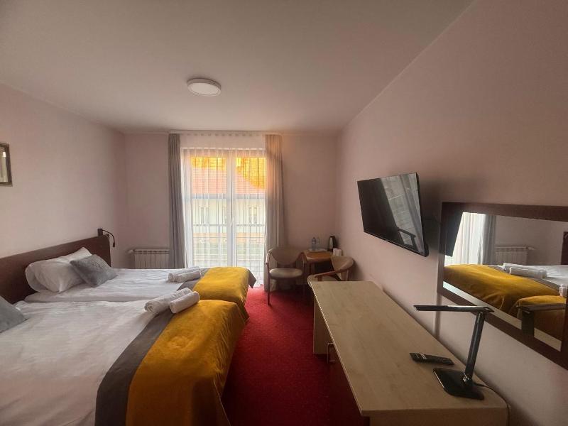 Hotel Aleksander - image 24
