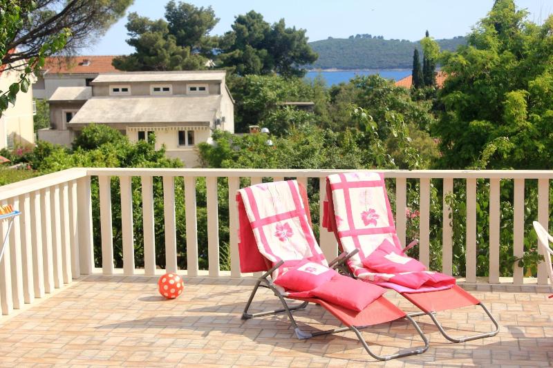 Apartments with parking space Orebic Peljesac - 4588 - image 2