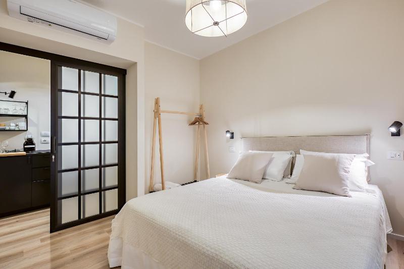 WelcHome Wellness Suites - image 7