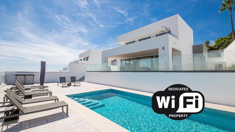 Villa Sapphire 62 - image 1