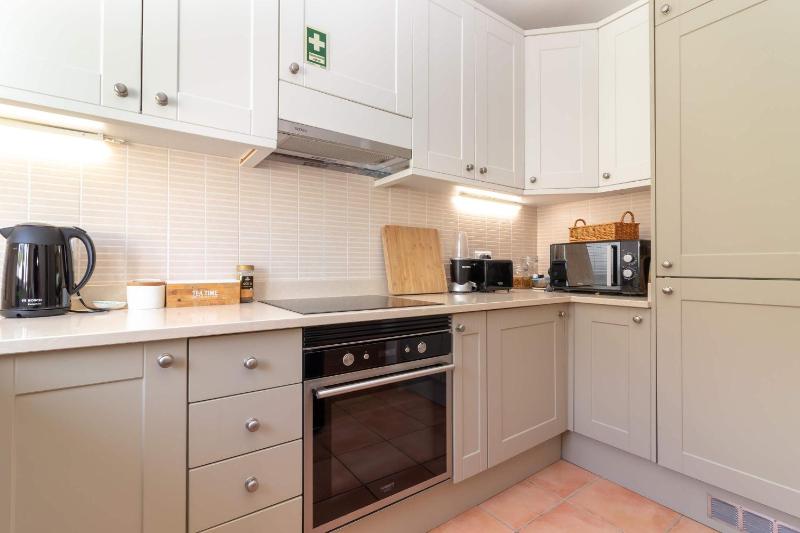 Townhouse 12 with amazing sea views - image 15