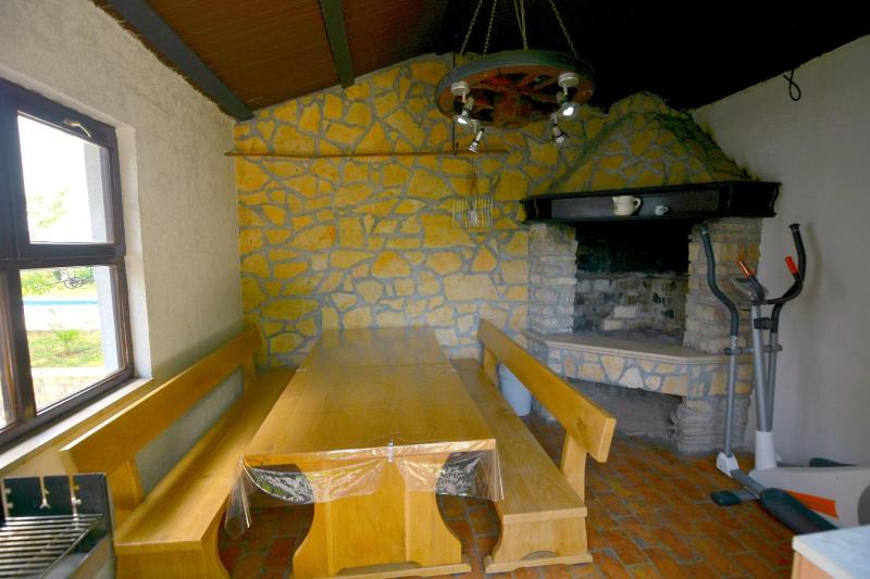 Family friendly apartments with a swimming pool Strmac Labin - 5527 - image 6