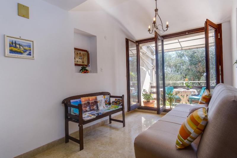 Apartment Mali Losinj 7942a - image 3