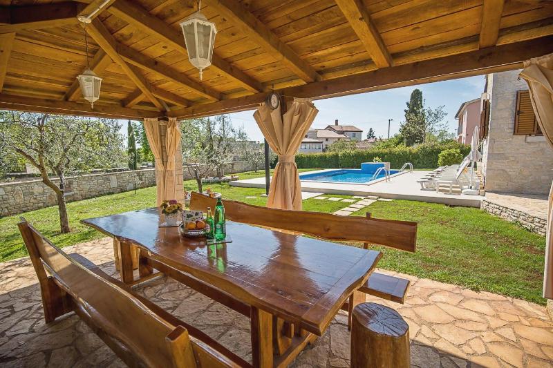 Family friendly house with a swimming pool Buici Porec - 19720 - image 8