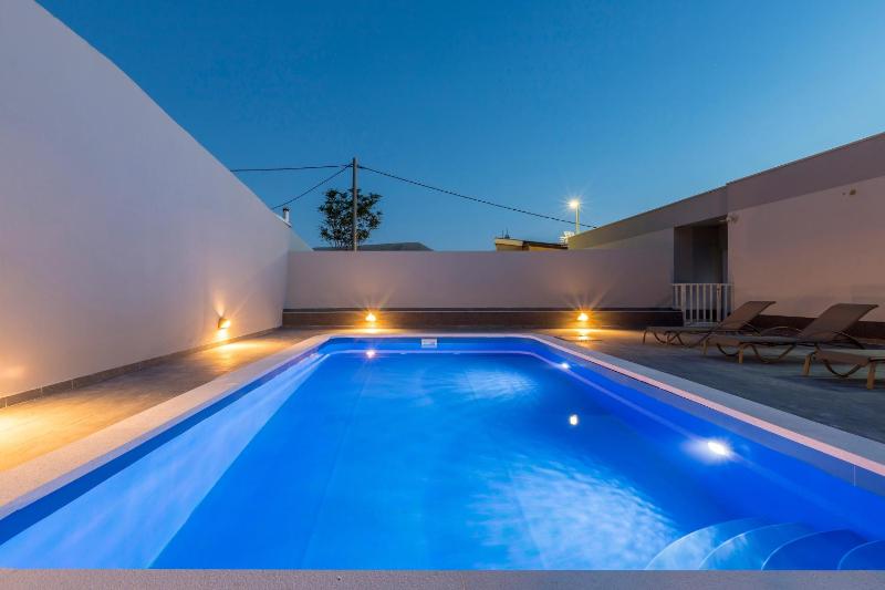 Family friendly house with a swimming pool Podstrana Split - 21718 - image 12