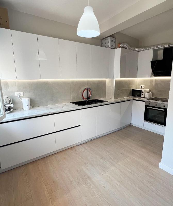 Azure Dream Apartment - image 7