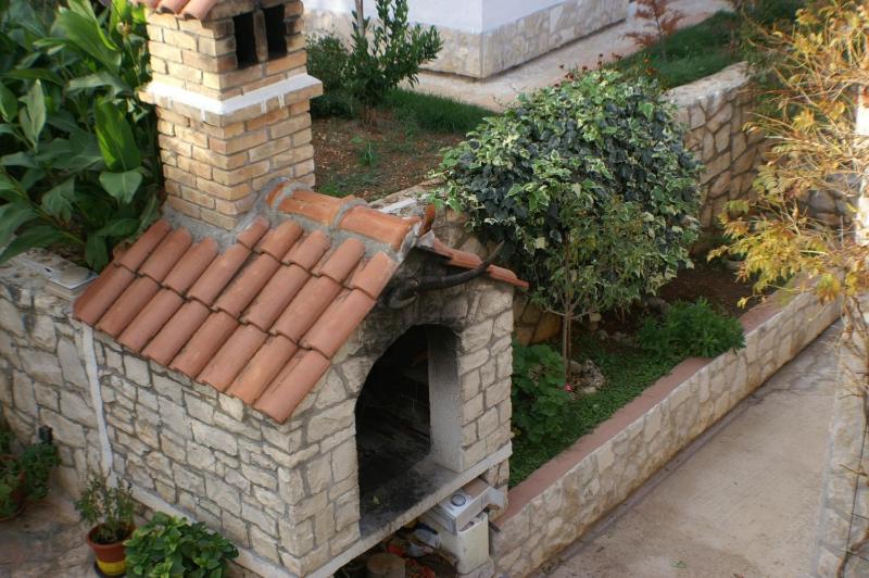 Apartments with swimming pool Splitska Brac - 2889 - image 21