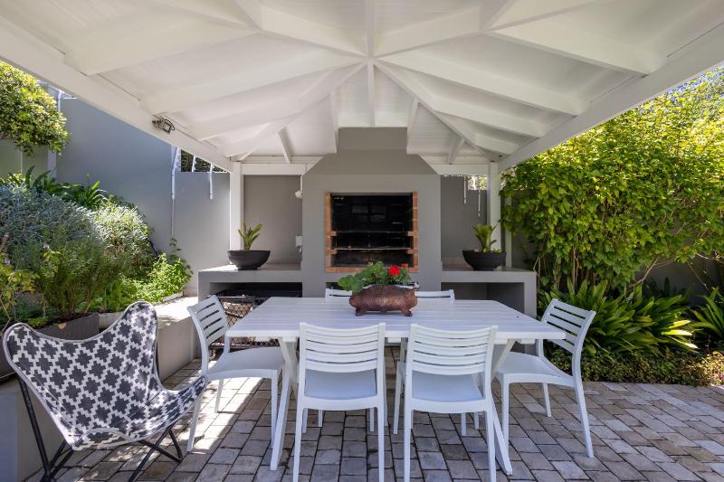 Stableford Beach House Plett - image 9